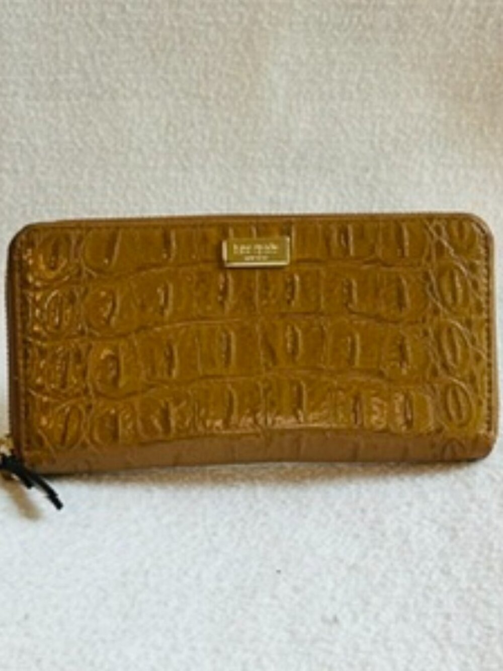 Kate Spade Darcy Croc Embossed Continental Wallet | Tan